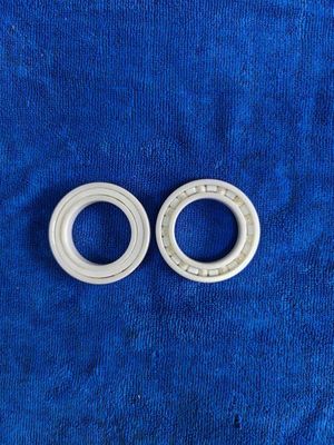 ZrO2 Ceramic Ball Bearings High Temperature Resistance Wear Resistance